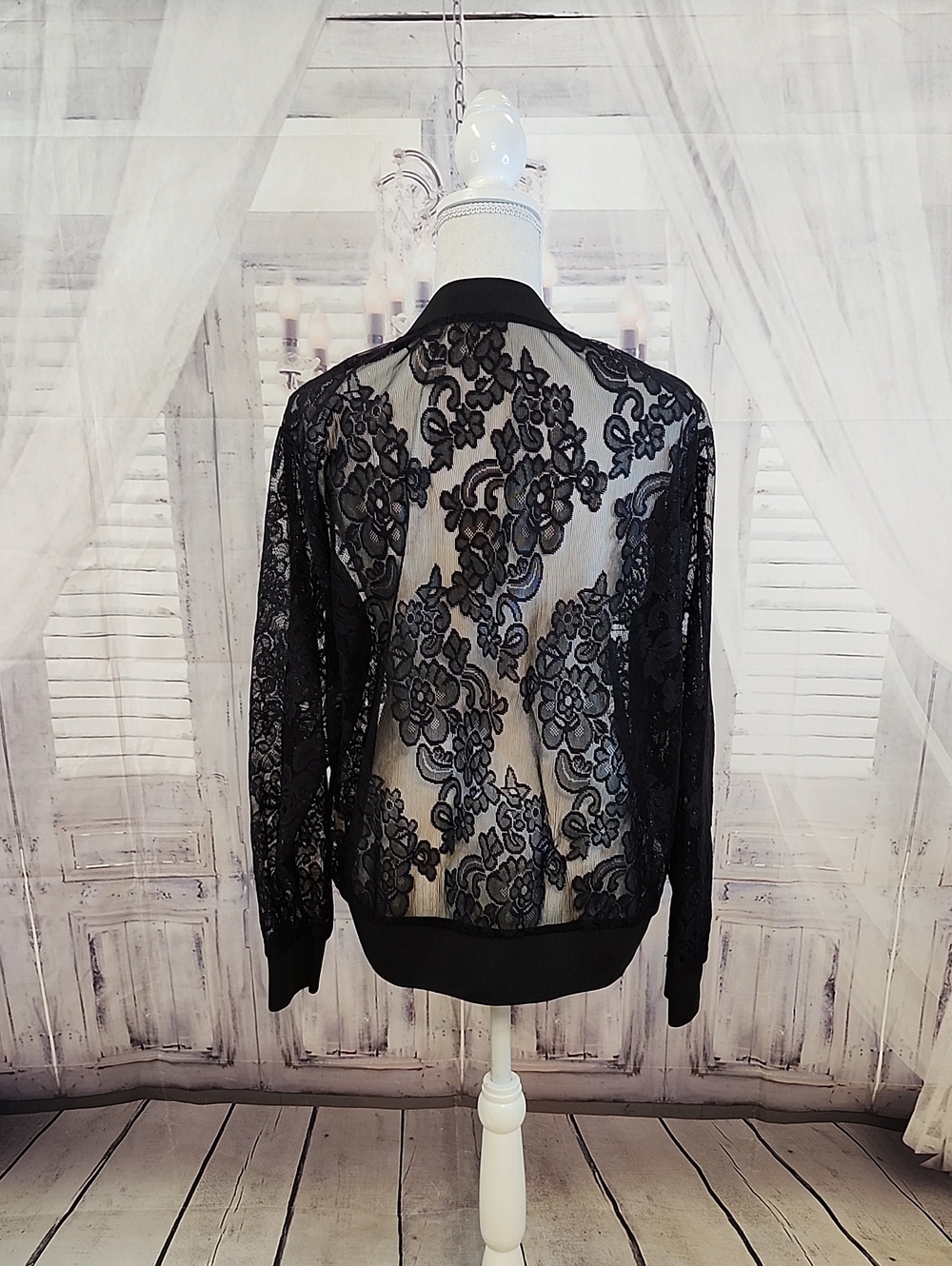 Shein Lace Jacket - Picture 3 of 4